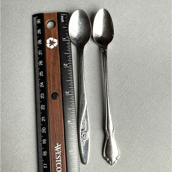 Vtg Oneidacraft CHATEAU Deluxe & Unbranded Baby Spoons Stainless Infant Lot Of 2 - Picture 2 of 10
